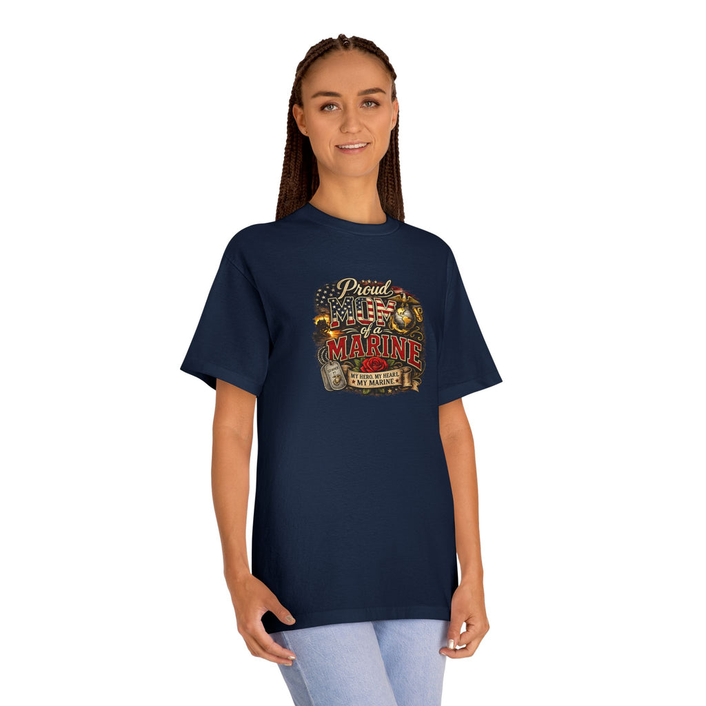 Proud mom of a Marine T-Shirt — Vintage American Flag Marines Design