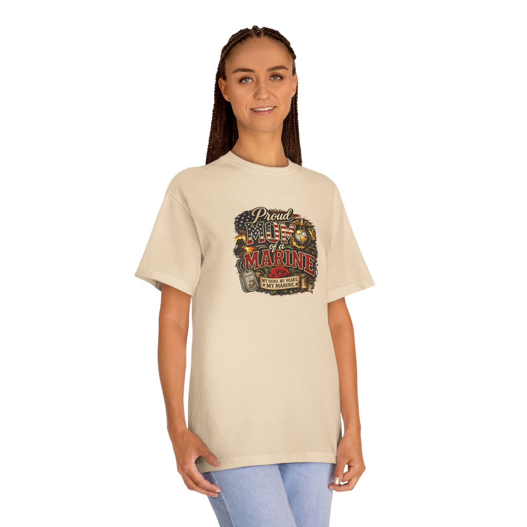Proud mom of a Marine T-Shirt — Vintage American Flag Marines Design